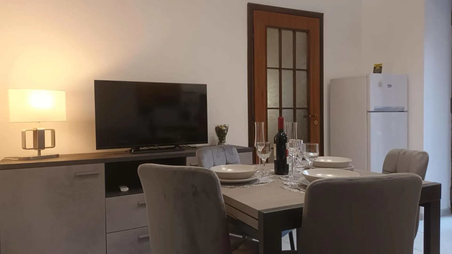 Le Case Del Cortile Κατάνια