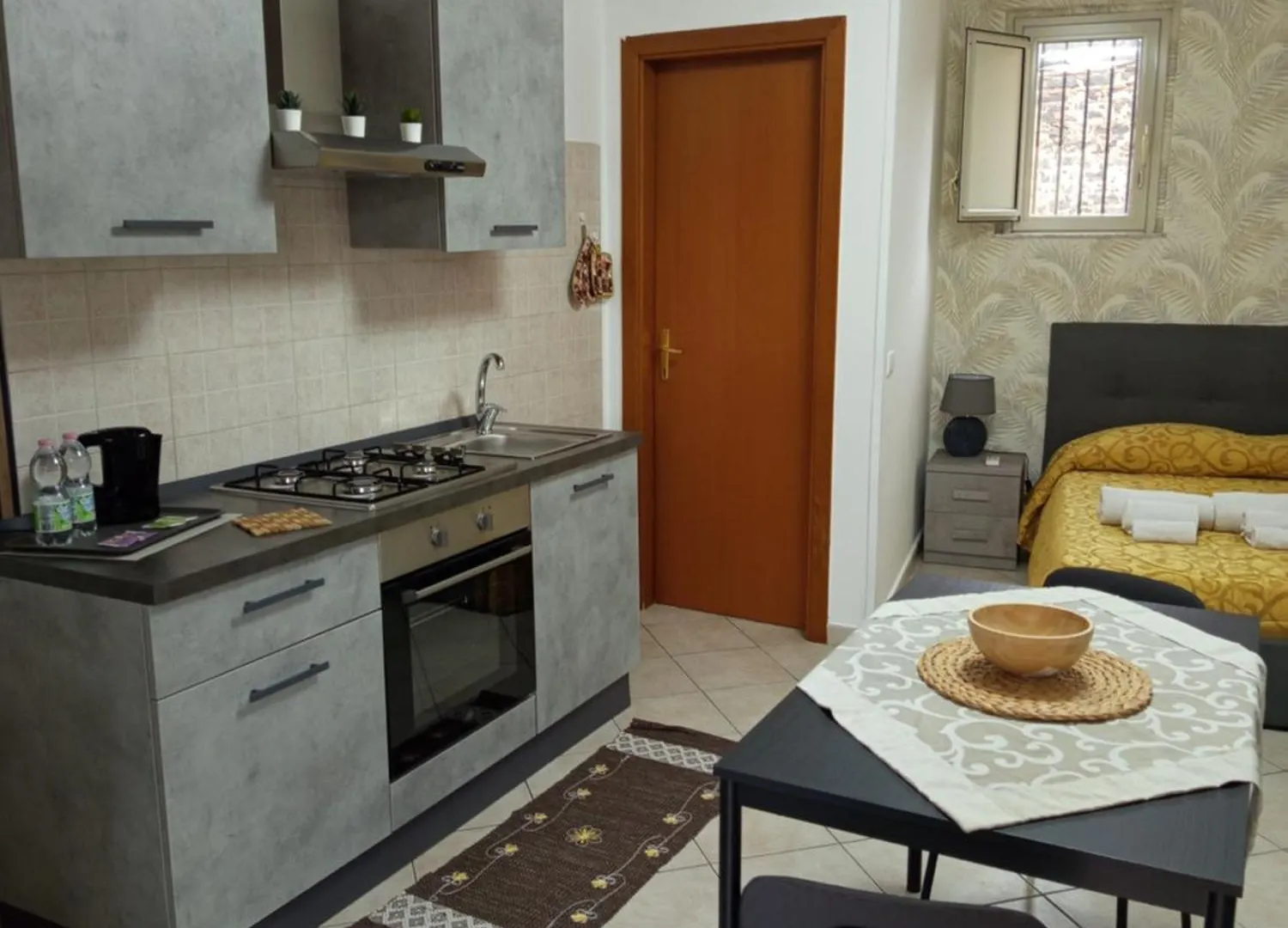 Le Case Del Cortile Κατάνια 0*,